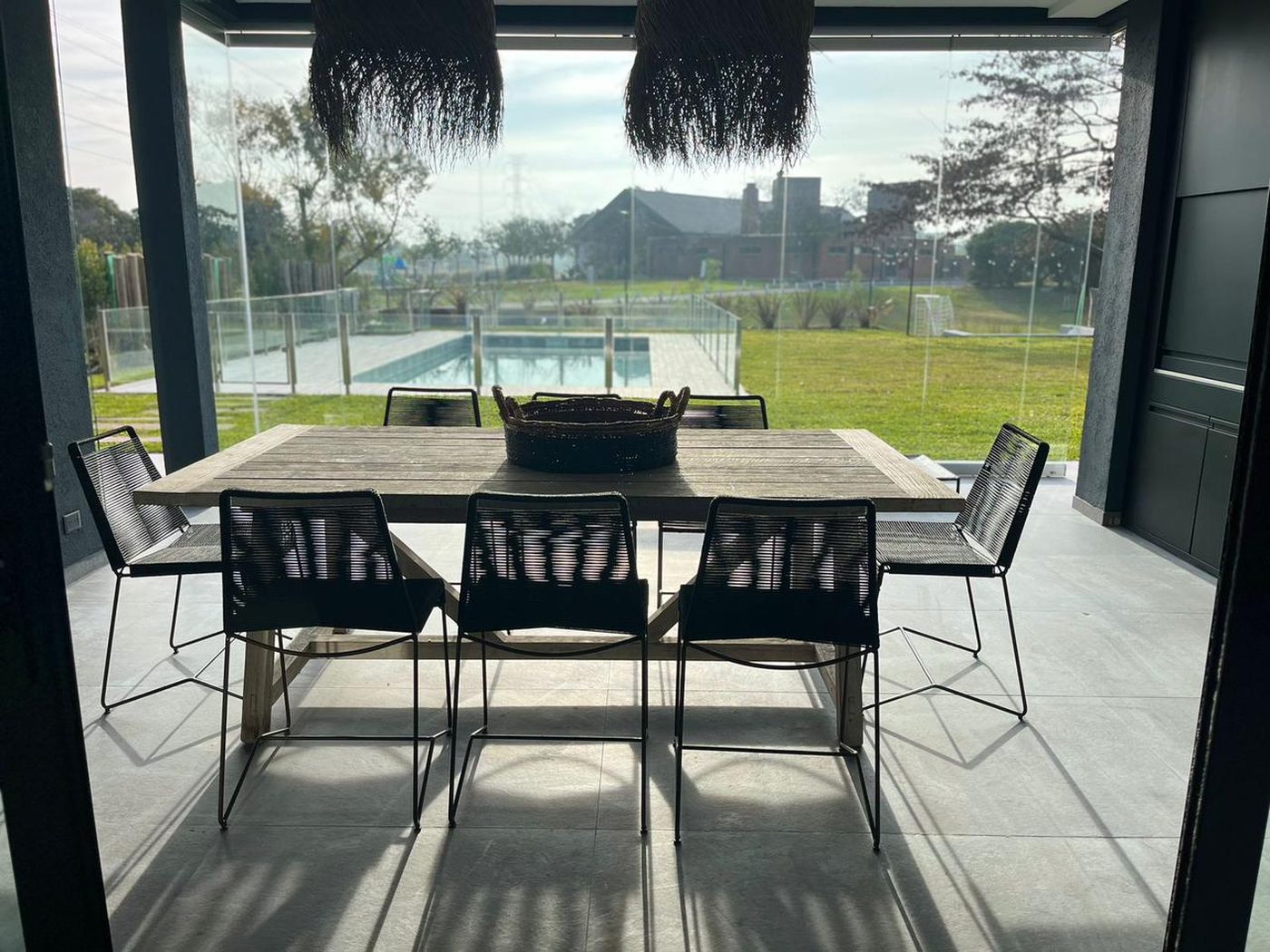 Galería con pileta de una obra con Inbuild System